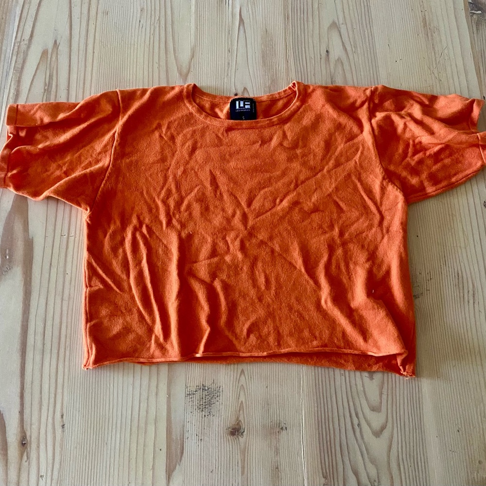 Cute cropped orange sweater